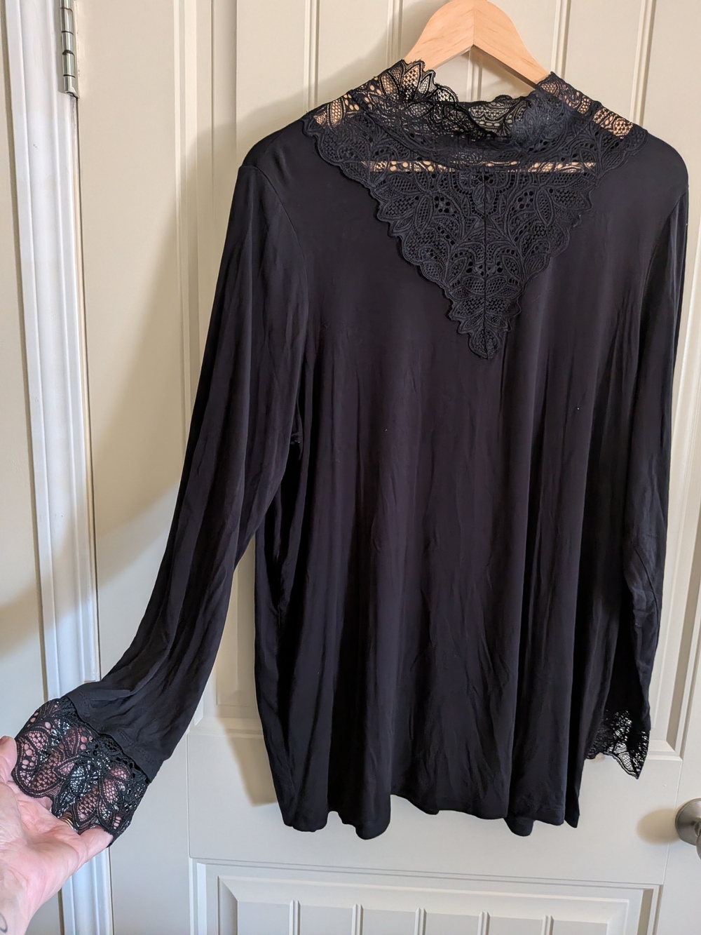 4/$40 - Michel Studio Black Lace Detail Long Sleeve Blouse